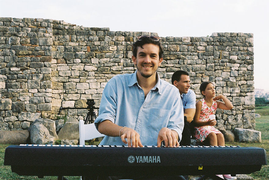 How A National Geographic Award-Winning Picture Connected Us With Two Families How A National Geographic Award-Winning Picture Connected Us With Two Families