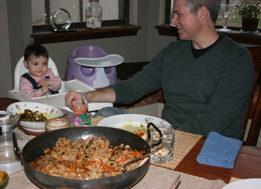 I Fed My Little Girl Meals From 195 Countries & It Was Bonkers Cute