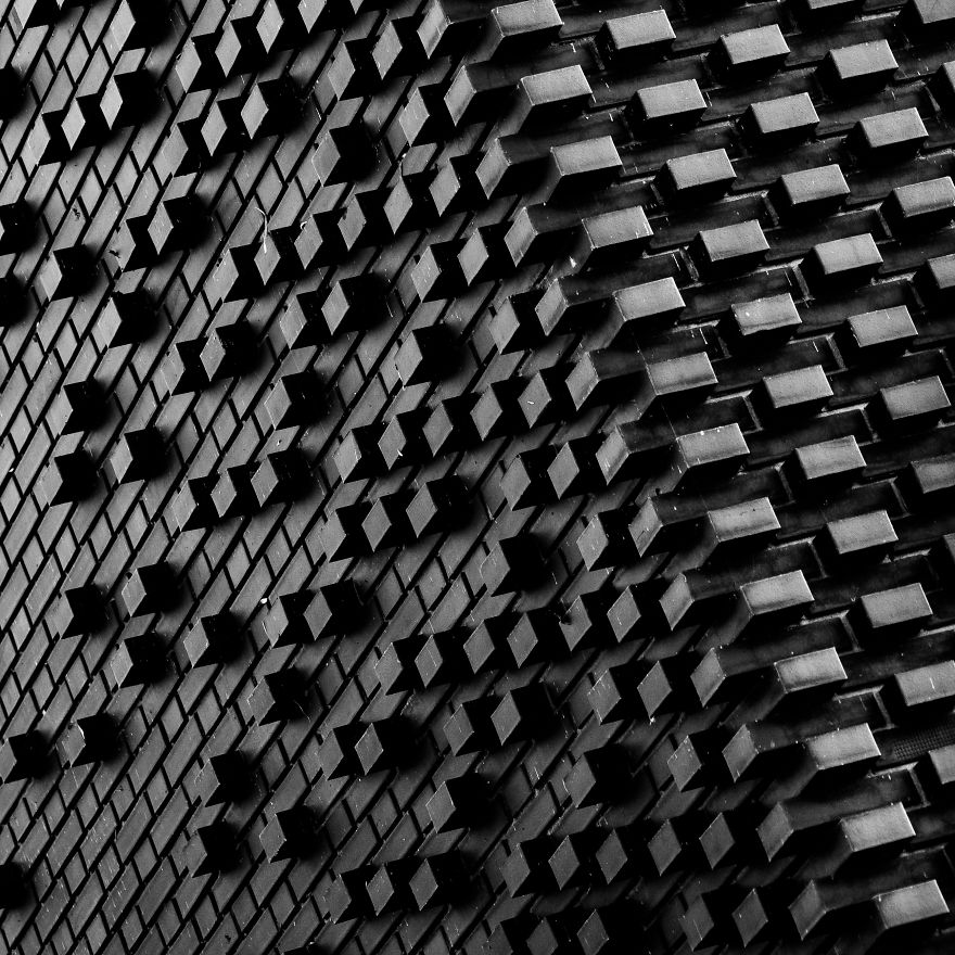 I Take Minimalist Photos Of Buildings Across Europe