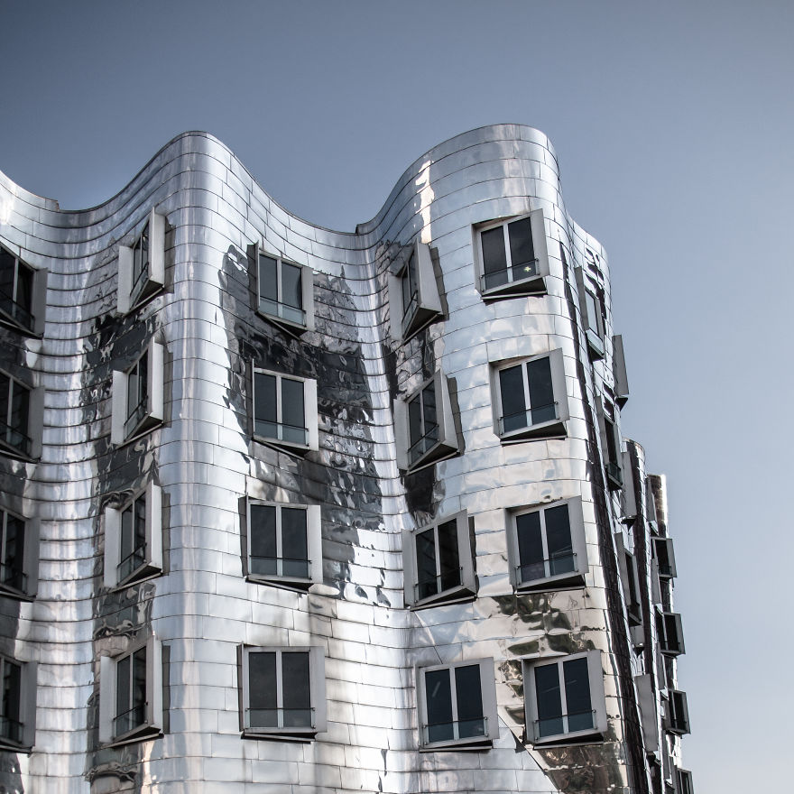 I Take Minimalist Photos Of Buildings Across Europe