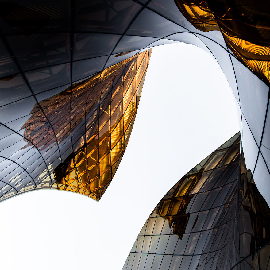 I Take Minimalist Photos Of Buildings Across Europe