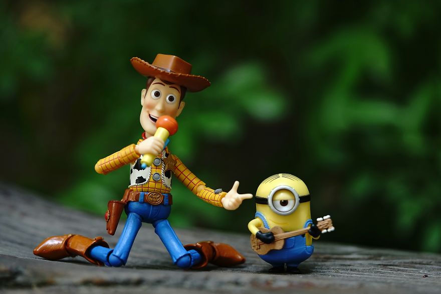I Make My Toys Come To Life With My Camera