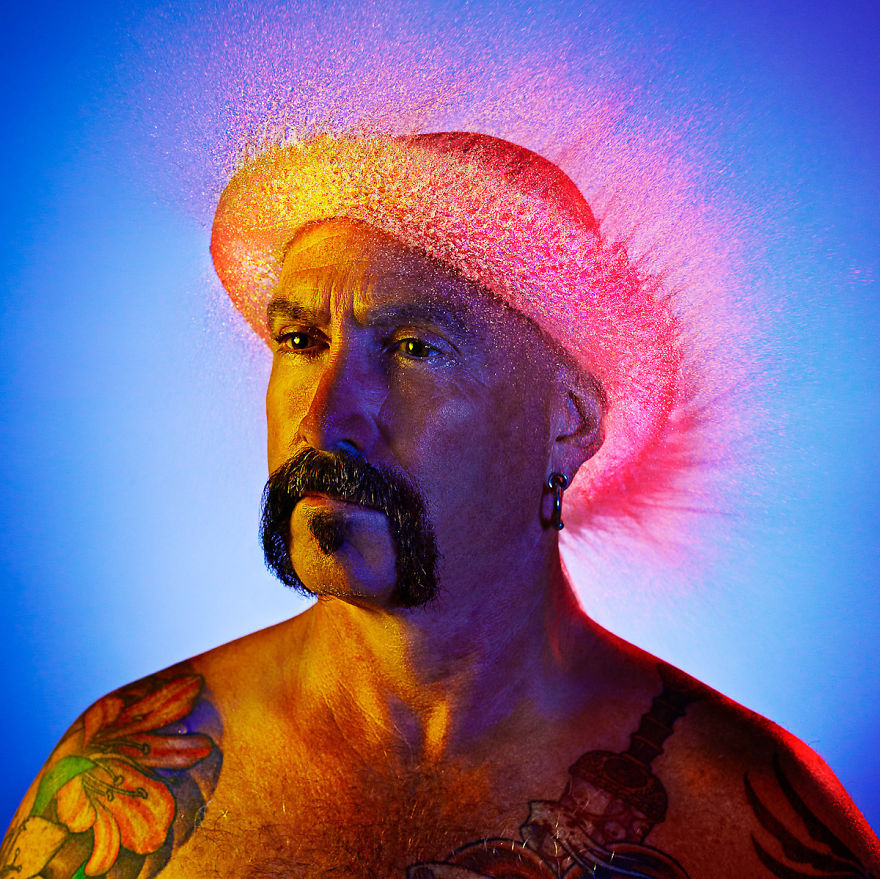 Incredible Water Wigs Done With Exploding Water Balloons Incredible Water Wigs Done With Exploding Water Balloons