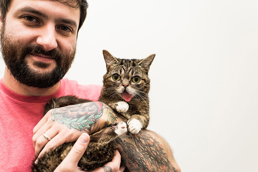 We Travel Around The U.s. Photographing Celebrity Cats And Their Caretakers We Travel Around The U.s. Photographing Celebrity Cats And Their Caretakers