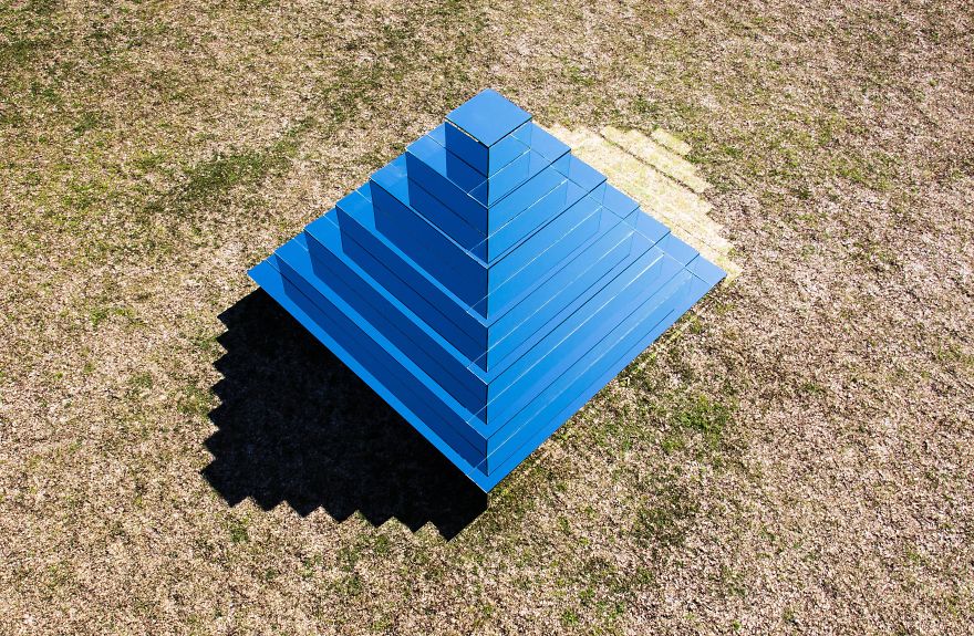 I Created A Mirrored Ziggurat To Connect The Earth And Sky In Sydney I Created A Mirrored Ziggurat To Connect The Earth And Sky In Sydney