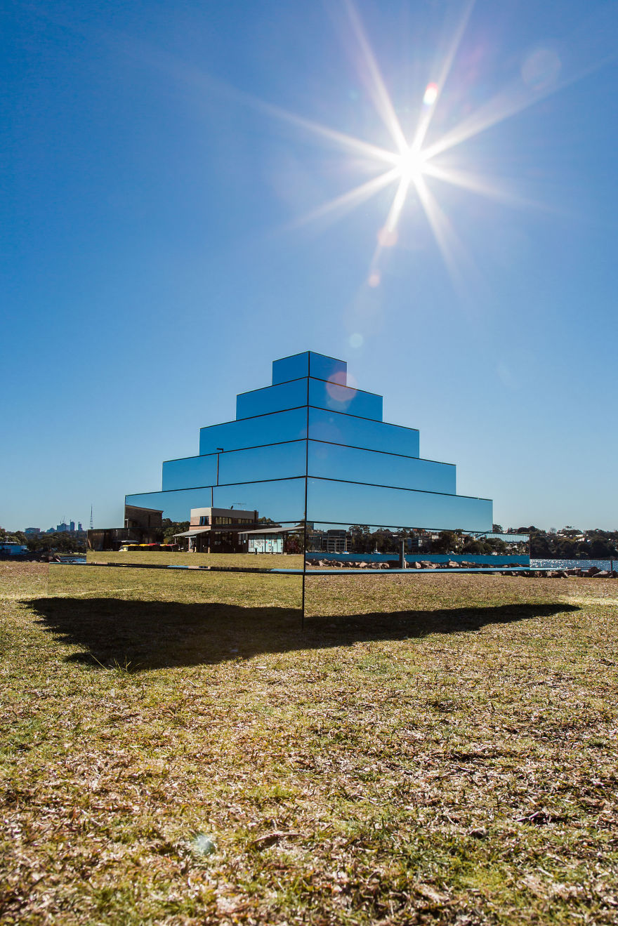 I Created A Mirrored Ziggurat To Connect The Earth And Sky In Sydney I Created A Mirrored Ziggurat To Connect The Earth And Sky In Sydney