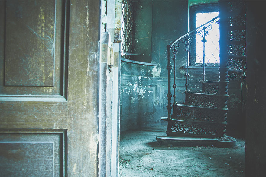 I Capture The Beauty Of Abandoned Places Before Nature Reclaims Them Forever I Capture The Beauty Of Abandoned Places Before Nature Reclaims Them Forever