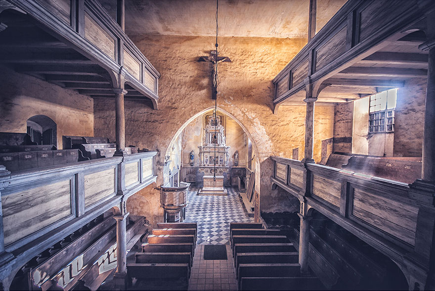 I Capture The Beauty Of Abandoned Places Before Nature Reclaims Them Forever I Capture The Beauty Of Abandoned Places Before Nature Reclaims Them Forever