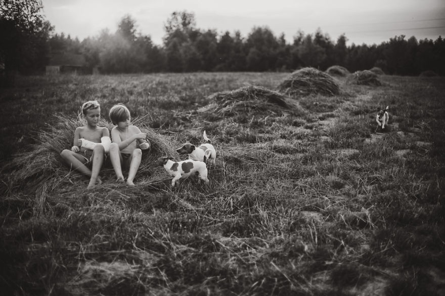 I Document My Kids Spending Idyllic Summers Without Computers I Document My Kids Spending Idyllic Summers Without Computers