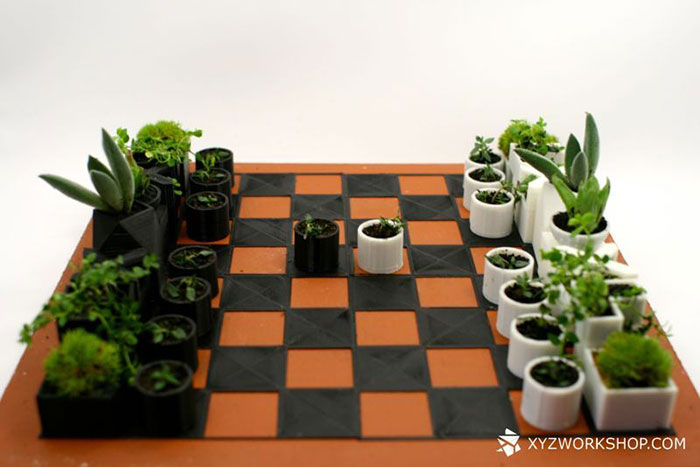 We 3D-Printed A Chess Set With Tiny Flower Pots As Chess Pieces We 3D-Printed A Chess Set With Tiny Flower Pots As Chess Pieces