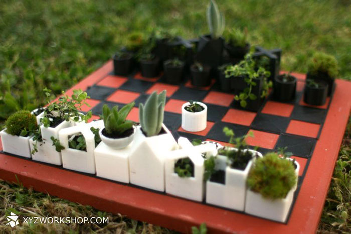 We 3D-Printed A Chess Set With Tiny Flower Pots As Chess Pieces We 3D-Printed A Chess Set With Tiny Flower Pots As Chess Pieces