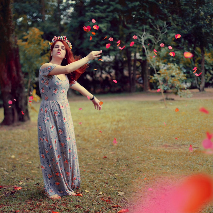 Brazilian Self-Taught Photographer Creates One Dreamlike Image Per Week Brazilian Self-Taught Photographer Creates One Dreamlike Image Per Week