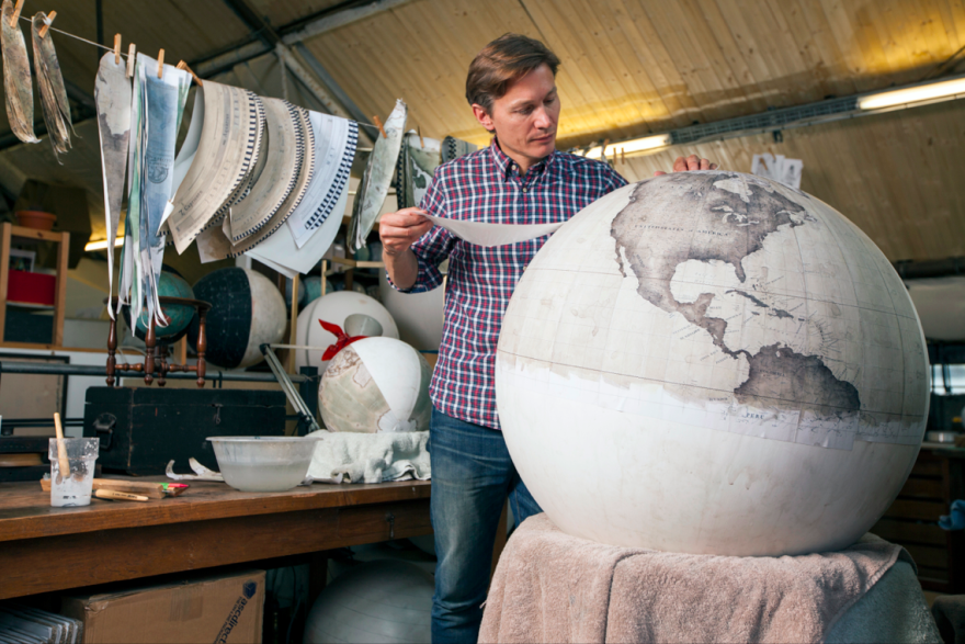 One Of The World’s Last Remaining Globe-Makers That Use The Ancient Art Of Making Globes By Hand One Of The World’s Last Remaining Globe-Makers That Use The Ancient Art Of Making Globes By Hand