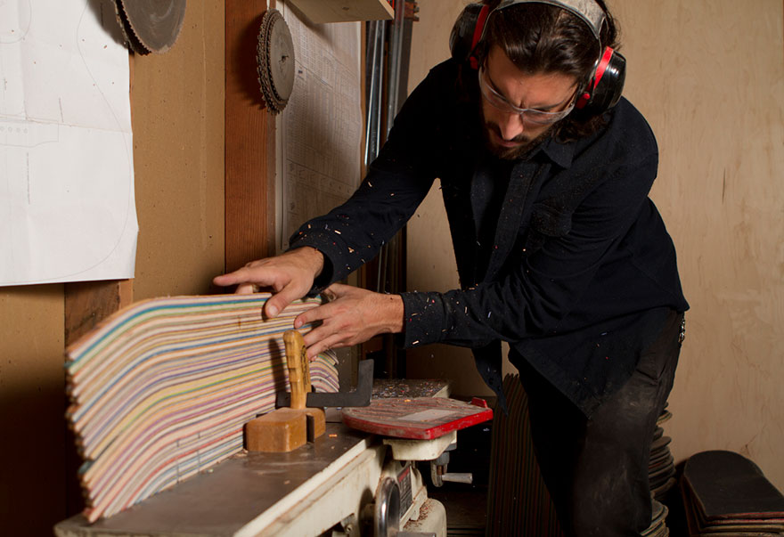 I Turn Broken Skateboards Into Electric Guitars I Turn Broken Skateboards Into Electric Guitars