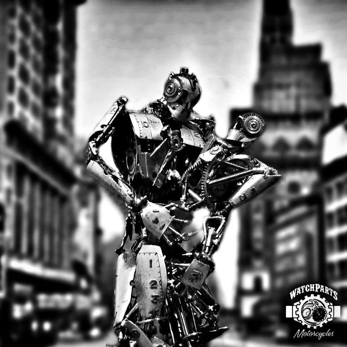 Robotic Family Made Out Of Watch Parts Has A Summer Vacation Robotic Family Made Out Of Watch Parts Has A Summer Vacation