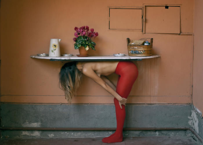 Absurd Nude Photography By Giuseppe Palmisano Absurd Nude Photography By Giuseppe Palmisano
