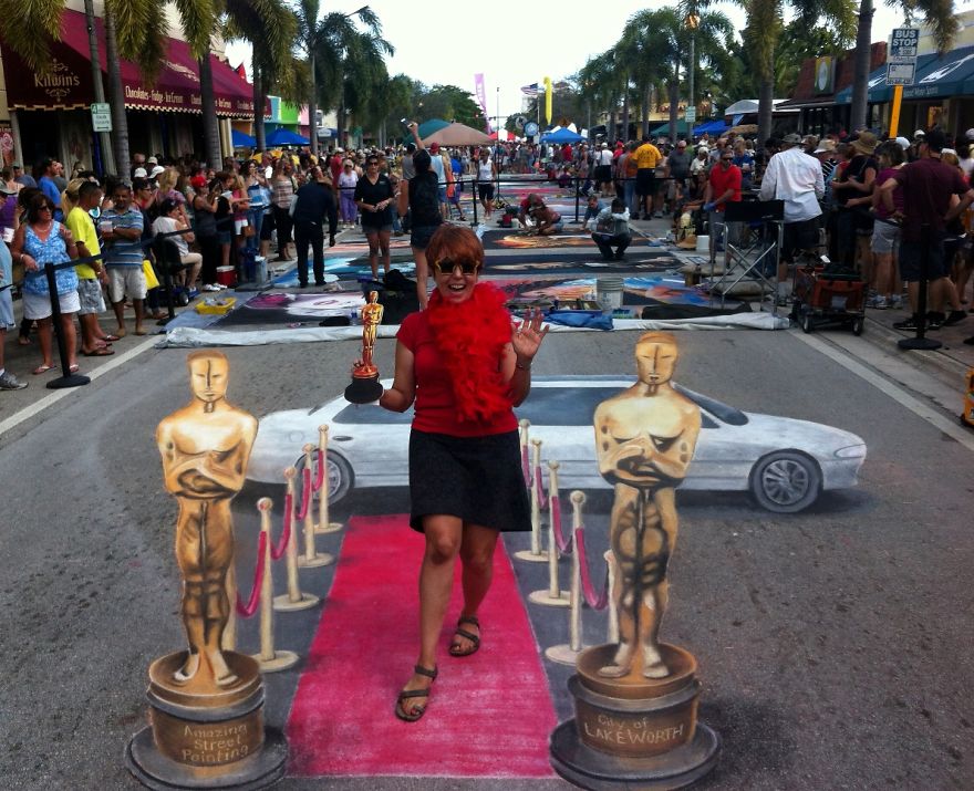 After I Was Laid Off At Age 45, I Became A 3D Street Artist After I Was Laid Off At Age 45, I Became A 3D Street Artist