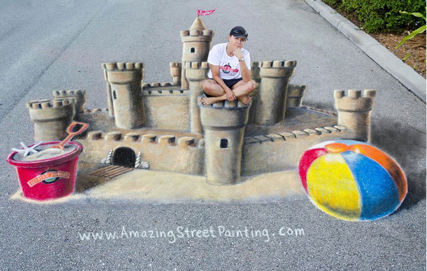 After I Was Laid Off At Age 45, I Became A 3D Street Artist After I Was Laid Off At Age 45, I Became A 3D Street Artist