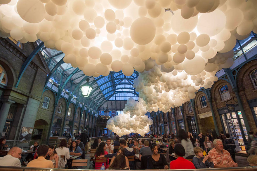 balloons-covent-garden-heartbeat-charles-petillon-7