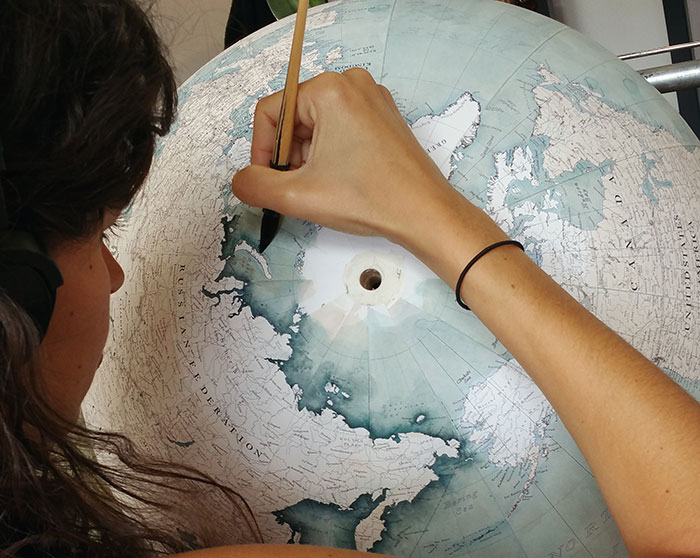 One Of The World’s Last Remaining Globe-Makers That Use The Ancient Art Of Making Globes By Hand