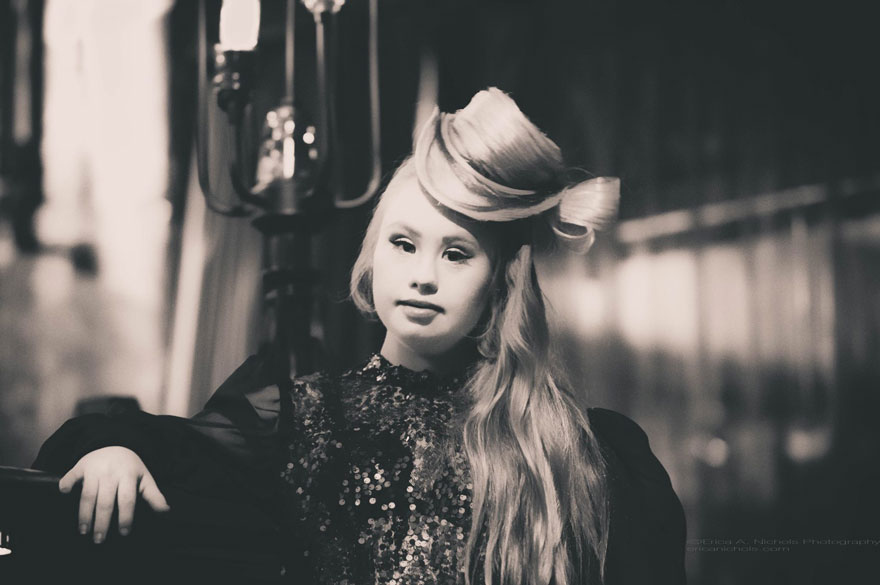 down-syndrome-model-fashion-week-new-york-madeline-stuart-australia-1 down-syndrome-model-fashion-week-new-york-madeline-stuart-australia-1