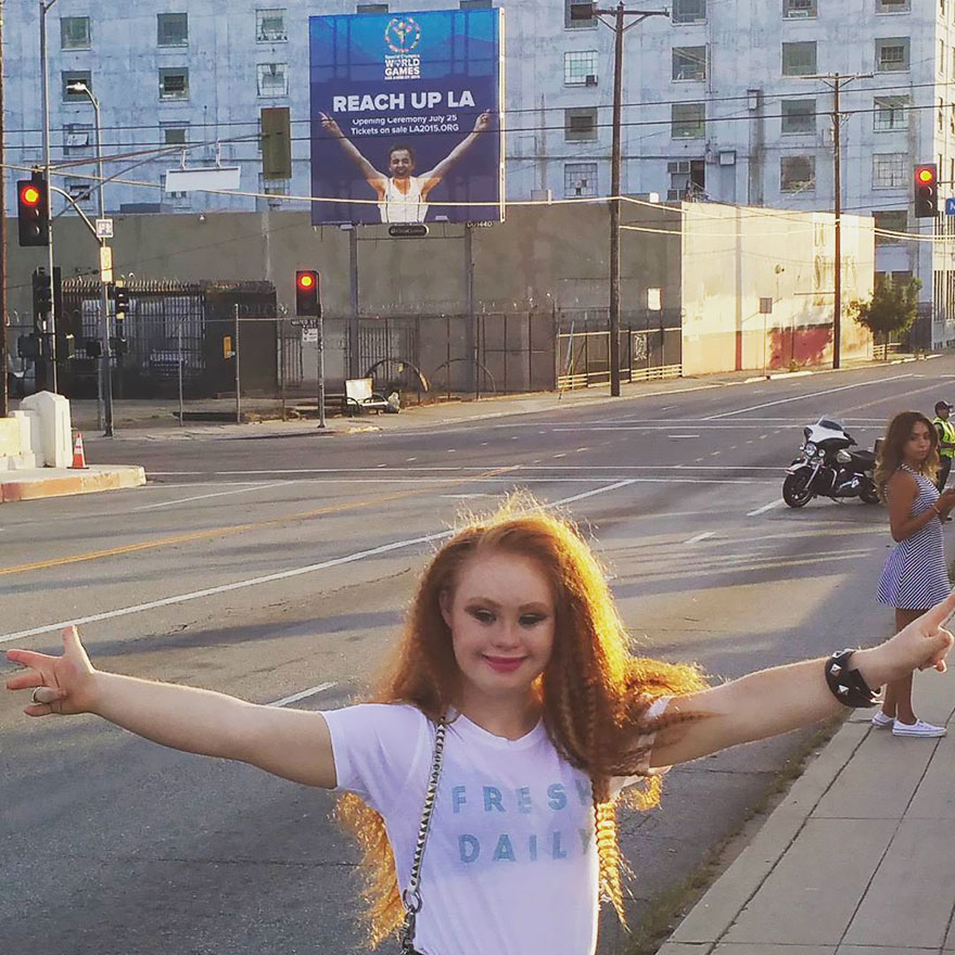 down-syndrome-model-fashion-week-new-york-madeline-stuart-australia-6