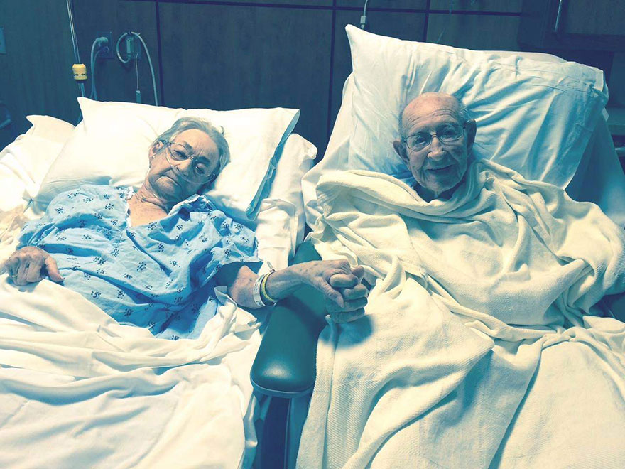elderly-couple-reunited-hospital-1 elderly-couple-reunited-hospital-1