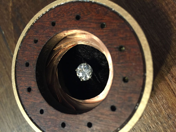 hand-made-aperture-engagement-ring-box-1 hand-made-aperture-engagement-ring-box-1