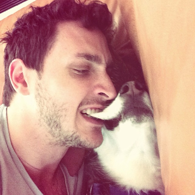 hot-doctor-husky-mike-19 hot-doctor-husky-mike-19