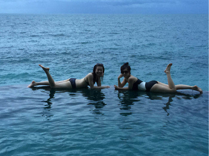 Overflow Pool Next To The Ocean