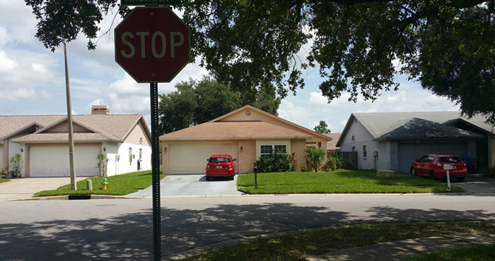 movie-locations-then-now-edward-scissorhands-suburb-pictures-voodrew-6