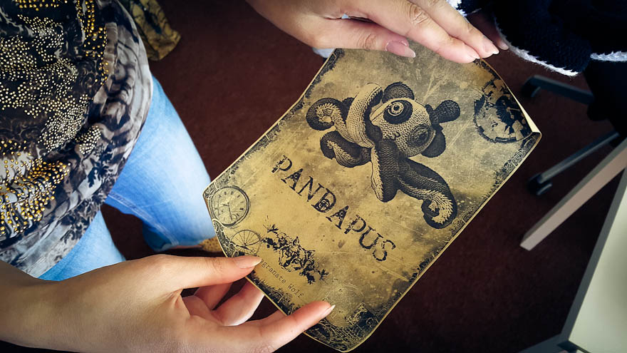 office-present-pandapuss-pomegranate-wolf-1 office-present-pandapuss-pomegranate-wolf-1