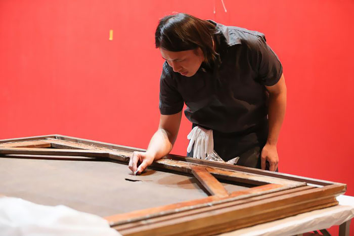 punches-boy-painting-priceless-museum-trips-paolo-porpora-4 punches-boy-painting-priceless-museum-trips-paolo-porpora-4