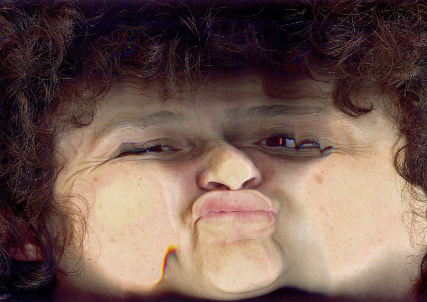 I Scanned My Friends' Faces And The Result Is Quite Disturbing