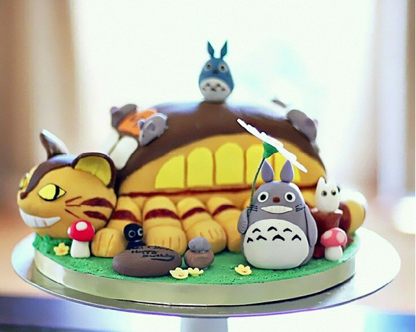 Totoro Cake
