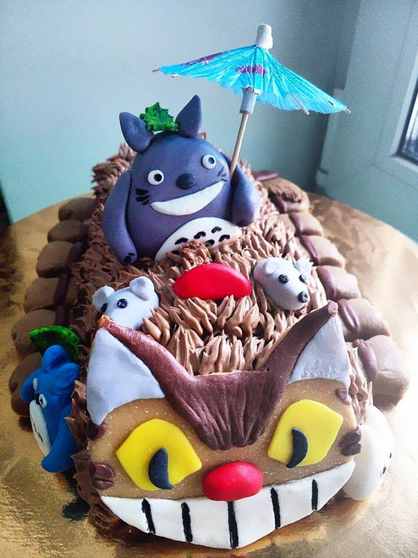 Totoro Cake