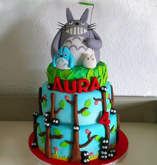 Totoro Cake