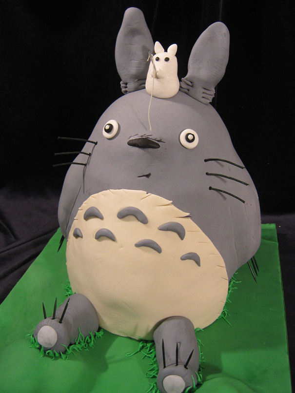 Totoro Cake