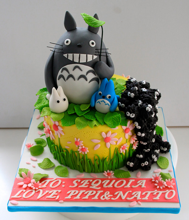 Totoro Cake