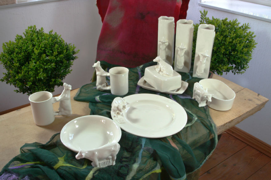 Belinda Creates Amazing ‘country Life’ Porcelain Belinda Creates Amazing ‘country Life’ Porcelain