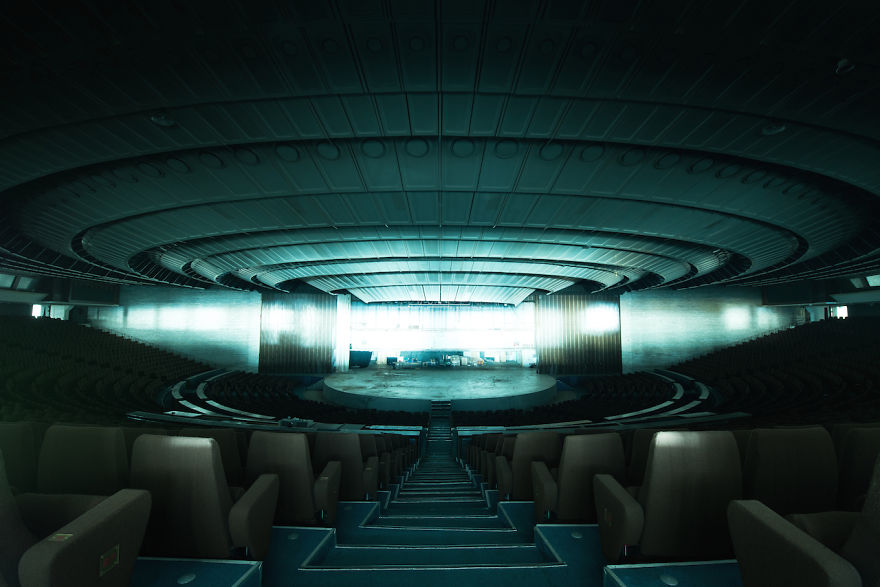 I Sneak Into Abandoned Soviet Buildings To Photograph Them Frozen In Time