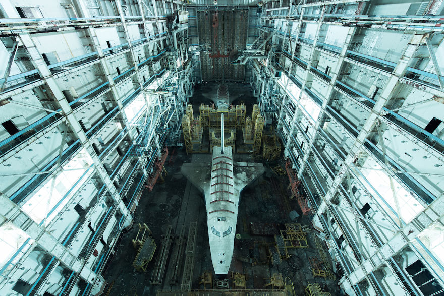 I Sneak Into Abandoned Soviet Buildings To Photograph Them Frozen In Time