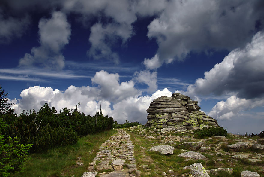 For 13 Years, I Photographed One Mountain Range And This Is The Result