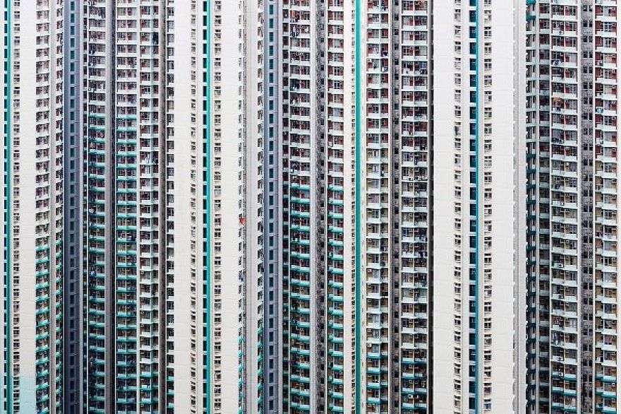 Hong Kong's Shocking "borg" Cubes: Homes Of The Poverty-stricken Hong Kong's Shocking "borg" Cubes: Homes Of The Poverty-stricken
