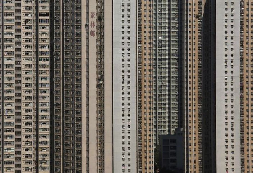 Hong Kong's Shocking "borg" Cubes: Homes Of The Poverty-stricken Hong Kong's Shocking "borg" Cubes: Homes Of The Poverty-stricken