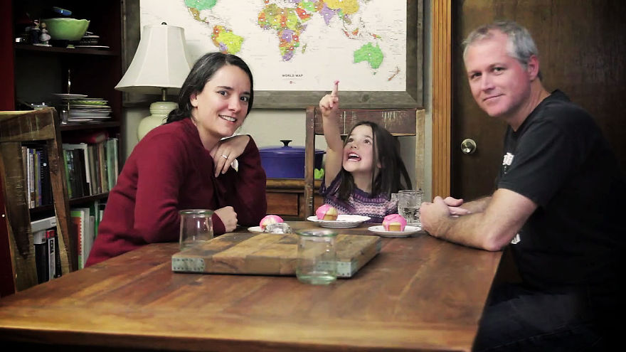 I Fed My Little Girl Meals From 195 Countries & It Was Bonkers Cute