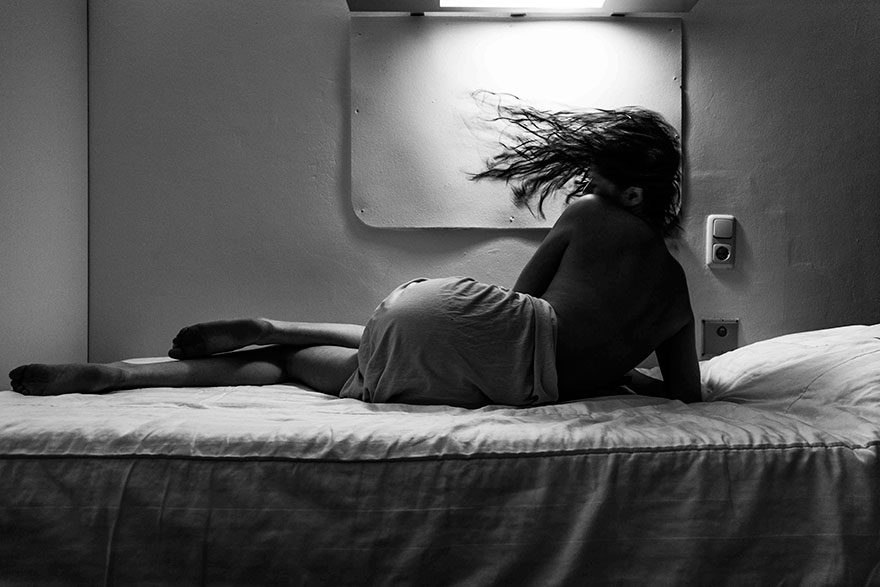 After I Attempted Suicide, I Photographed Myself In A Psychiatric Hospital To Calm My Head After I Attempted Suicide, I Photographed Myself In A Psychiatric Hospital To Calm My Head