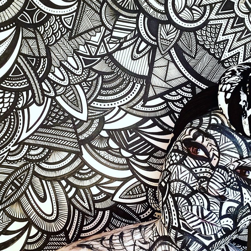 Stealth Mode - Body Painter Blends Into Background