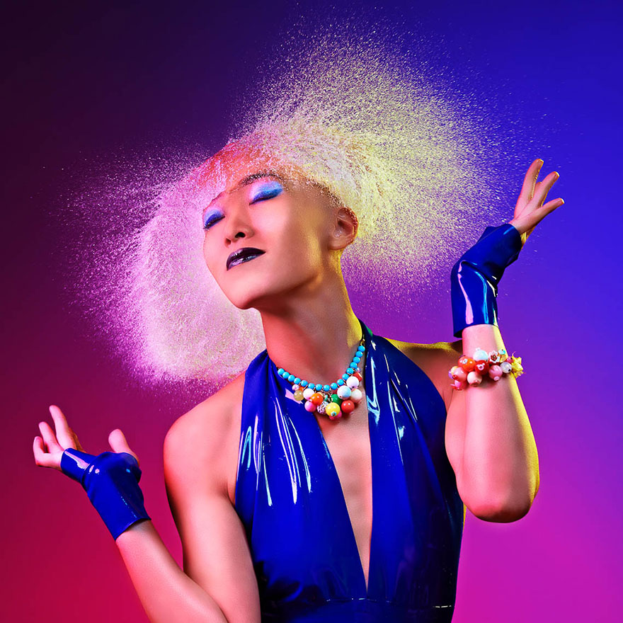 Incredible Water Wigs Done With Exploding Water Balloons Incredible Water Wigs Done With Exploding Water Balloons