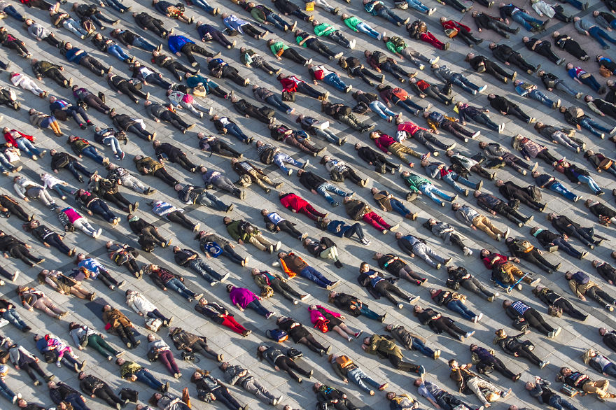 After Losing 8 Friends To Suicide, I Invited People To Lie Down In Lithuania To Show The Suicide Rate